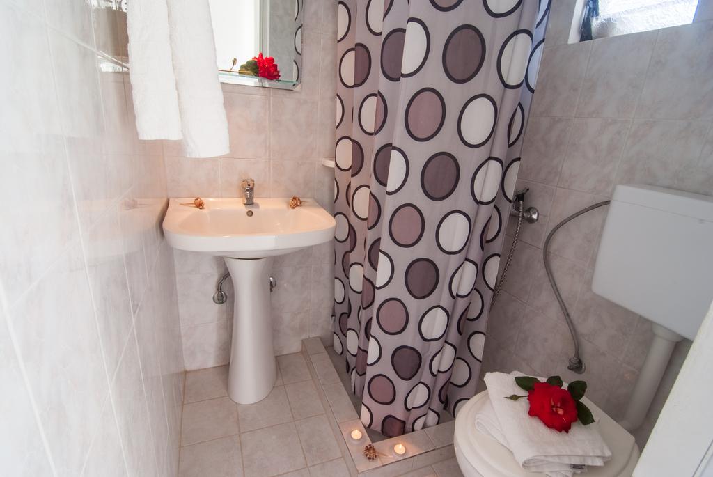 Plessas Studios Планос Екстер'єр фото